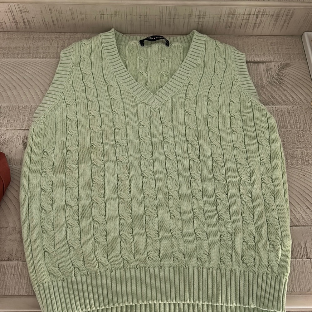 Brandy Melville Knit sweater tank top